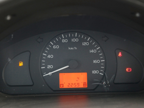 2021款 五菱荣光  1.5L加长基本型封窗车5座L3C