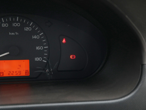 2021款 五菱荣光  1.5L加长基本型封窗车5座L3C