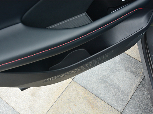 2022款 荣威RX5 MAX 400TGI 自动有为至尊版