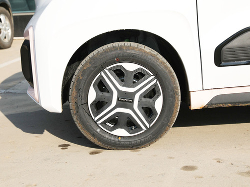 2021款 五菱NanoEV 迪士尼疯狂动物城JUDY限定款