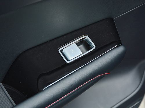 2022款 荣威RX5 MAX 400TGI 自动有为至尊版