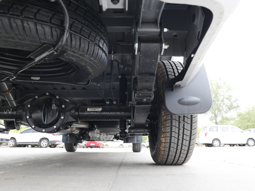 2021款 五菱荣光  1.5L加长基本型封窗车5座L3C