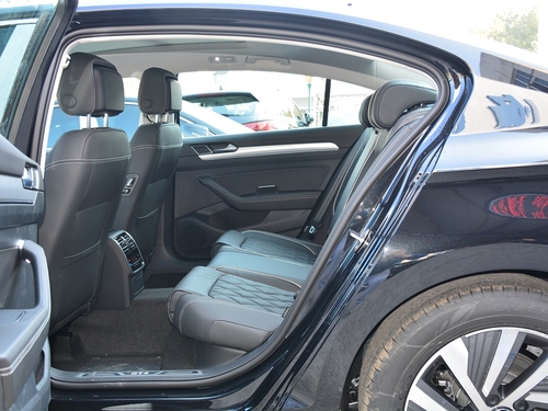 2022款 迈腾GTE插电混动 GTE 豪华型