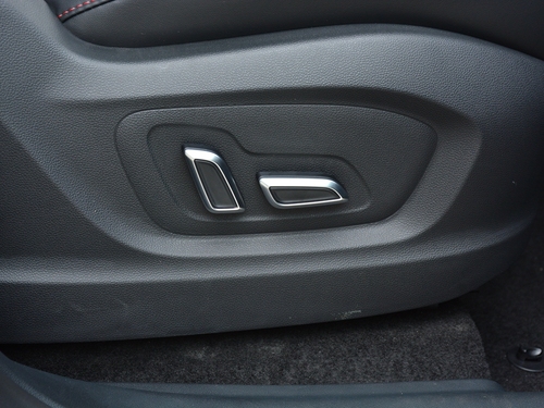 2022款 荣威RX5 MAX 400TGI 自动有为至尊版