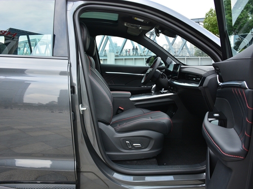 2022款 荣威RX5 MAX 400TGI 自动有为至尊版