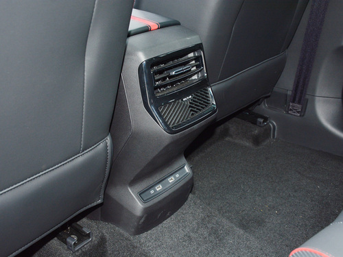 2022款 荣威RX5 MAX 400TGI 自动有为至尊版