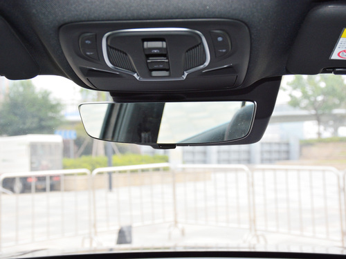 2022款 荣威RX5 MAX 400TGI 自动有为至尊版