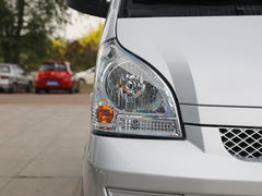 2021款 五菱荣光  1.5L加长基本型封窗车5座L3C