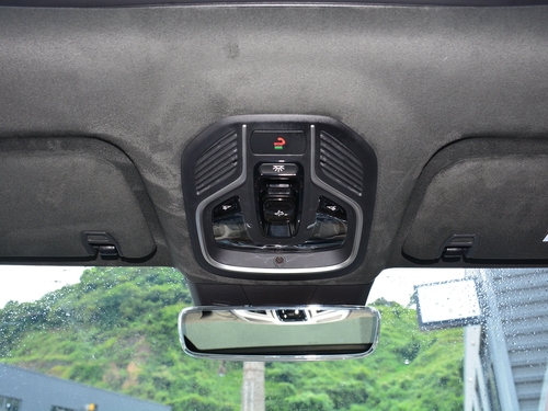 2021款 星越L 2.0TD 高功自动四驱旗舰型