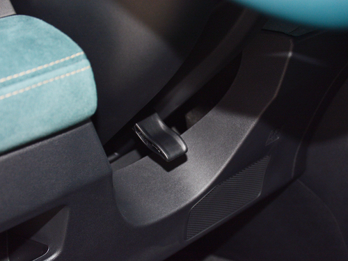 2021款 星越L 2.0TD 高功自动四驱旗舰型