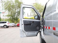 2021款 五菱荣光  1.5L加长基本型封窗车2座L3C