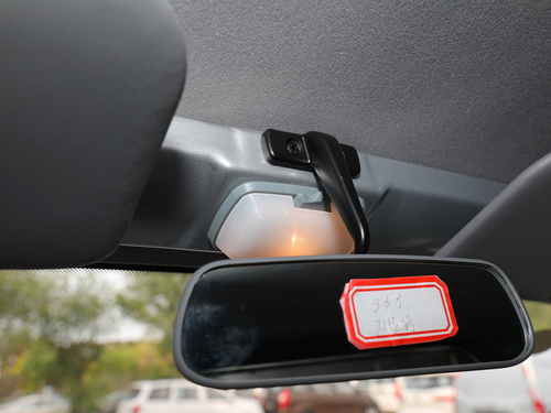 2021款 五菱荣光  1.5L加长基本型封窗车2座L3C