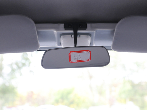 2021款 五菱荣光  1.5L加长基本型封窗车2座L3C