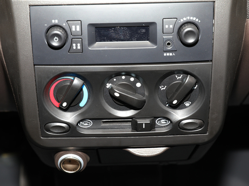 2021款 五菱荣光  1.5L加长基本型封窗车2座L3C