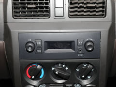 2021款 五菱荣光  1.5L加长基本型封窗车2座L3C