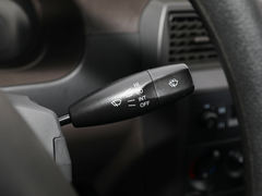 2021款 五菱荣光  1.5L加长基本型封窗车2座L3C