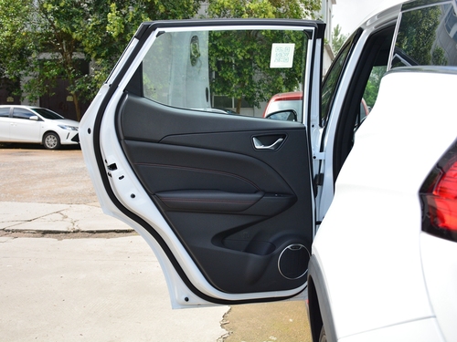 2022款 风光500 1.5T CVT智享型