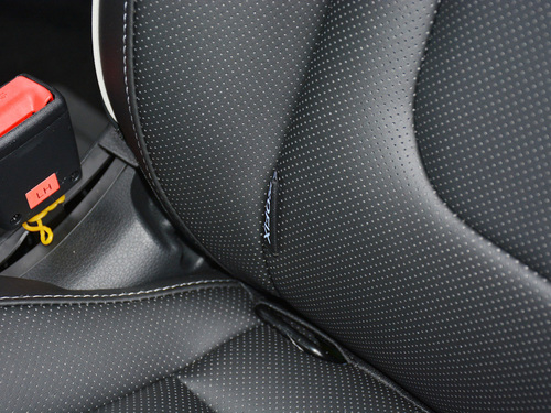 2021款 库斯途 380TGDi 智爱尊贵版 LUX Premium