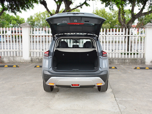 2021款 奇骏 VC-Turbo 300 CVT 4WD至尊版