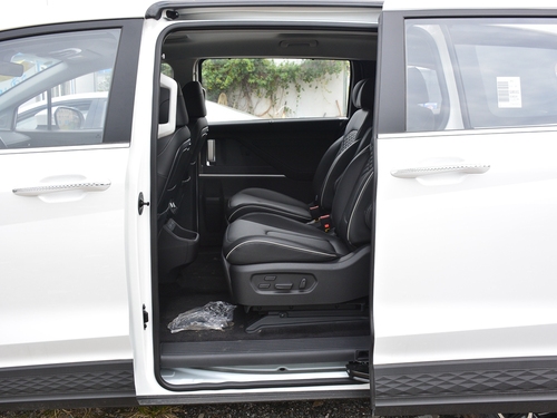 2021款 库斯途 380TGDi 智爱尊贵版 LUX Premium