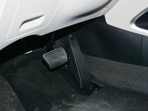 2022款  途胜L 2.0L 混动·尊贵版