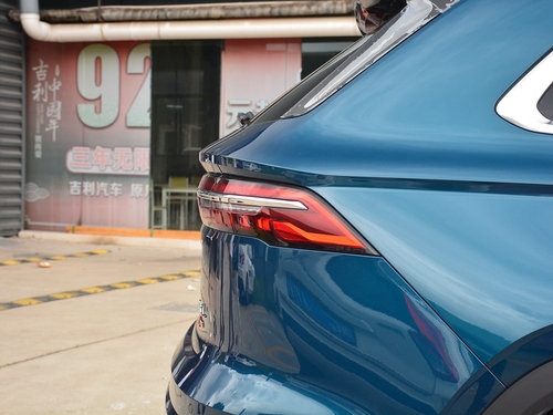 2021款 星越L 2.0TD 高功自动四驱旗舰型