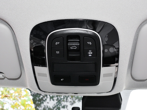 2022款  途胜L 2.0L 混动·尊贵版