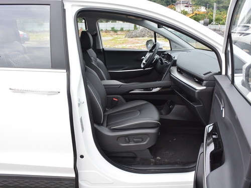 2021款 库斯途 380TGDi 智爱尊贵版 LUX Premium