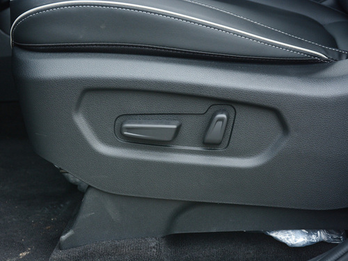 2021款 库斯途 380TGDi 智爱尊贵版 LUX Premium