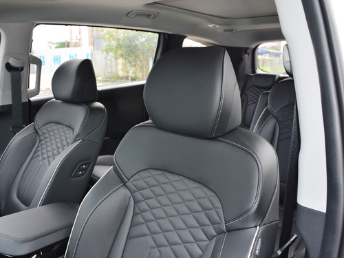 2021款 库斯途 380TGDi 智爱尊贵版 LUX Premium