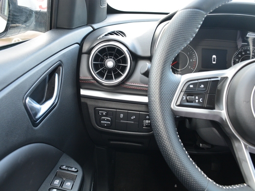 2022款 风光500 1.5T CVT智享型