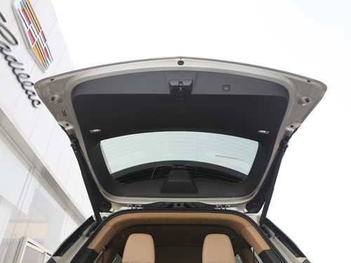 2022款 凯迪拉克XT6 2.0T 六座四驱铂金型