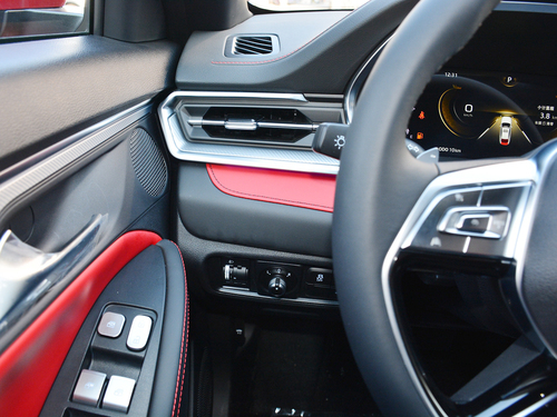 2021款 思皓曜 1.5TGDI DCT闪电RACE版