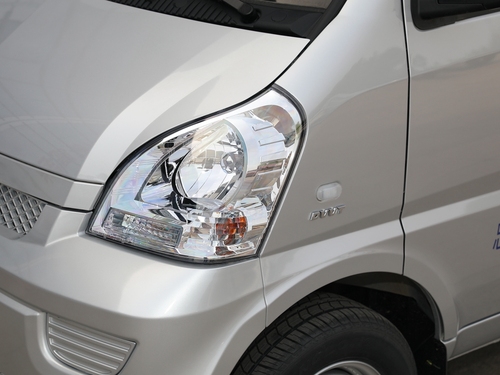 2021款 五菱荣光  1.5L加长基本型封窗车2座L3C