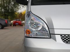 2021款 五菱荣光  1.5L加长基本型封窗车2座L3C