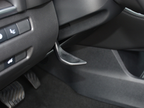 2021款 奇骏 VC-Turbo 300 CVT 4WD至尊版