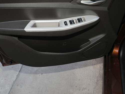 2021款 五菱宏光 1.5L改款 S舒适型LAR