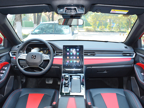 2021款 思皓曜 1.5TGDI DCT闪电RACE版