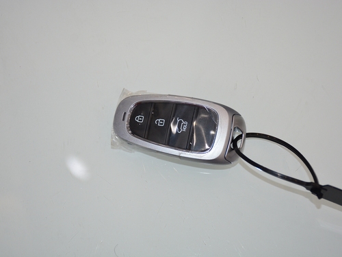 2022款  途胜L 2.0L 混动·尊贵版