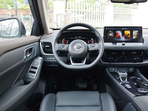 2021款 奇骏 VC-Turbo 300 CVT 4WD至尊版