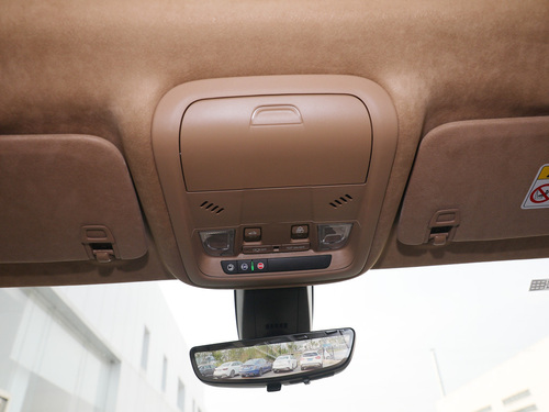 2022款 凯迪拉克XT6 2.0T 六座四驱铂金型