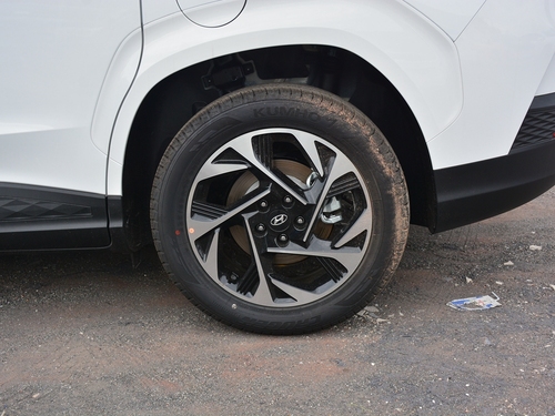 2021款 库斯途 380TGDi 智爱尊贵版 LUX Premium