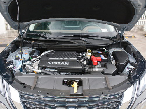 2021款 奇骏 VC-Turbo 300 CVT 4WD至尊版
