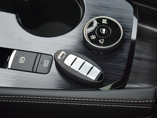 2021款 奇骏 VC-Turbo 300 CVT 4WD至尊版