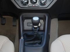 2021款 五菱宏光 1.5L改款 S舒适型LAR