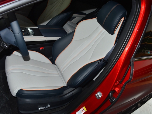 2021款 宋PLUS新能源 DM-i 110KM 旗舰PLUS