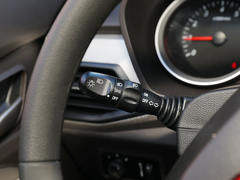 2021款 五菱宏光 1.5L改款 S舒适型LAR