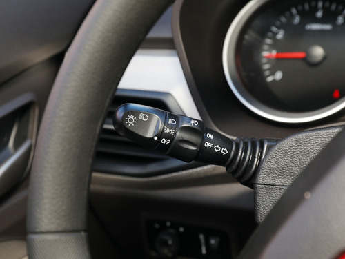 2021款 五菱宏光 1.5L改款 S舒适型LAR