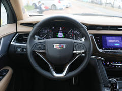 2022款 凯迪拉克XT6 2.0T 六座四驱铂金型