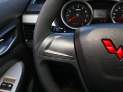 2021款 五菱宏光 1.5L改款 S舒适型LAR